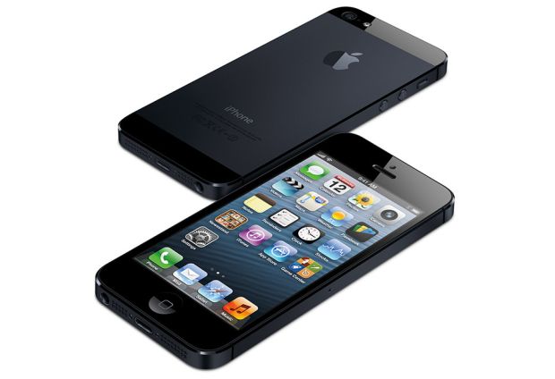 apple-launches-the-iphone-5-0.jpg