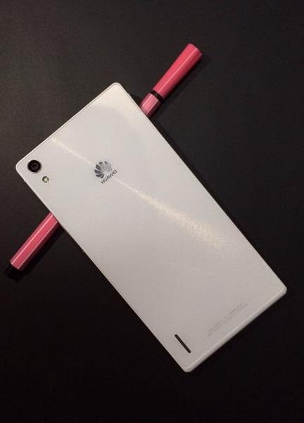 Leaked-Huawei-Ascend-P7-photos (1)