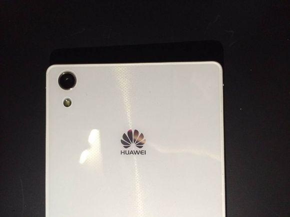 Leaked-Huawei-Ascend-P7-photos (4)