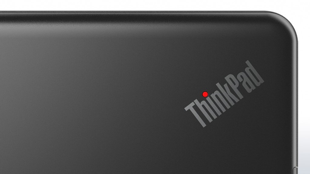 lenovo-thinkpad-tablet-10-back-detail-10