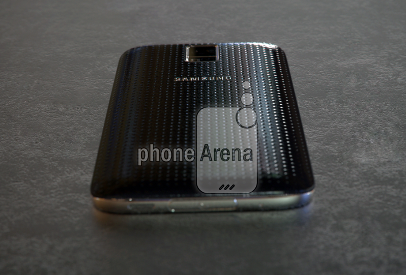 Leaked-pictures-of-the-Samsung-Galaxy-S5-Prime (2)