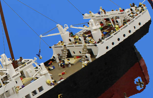 lego-titanic-2