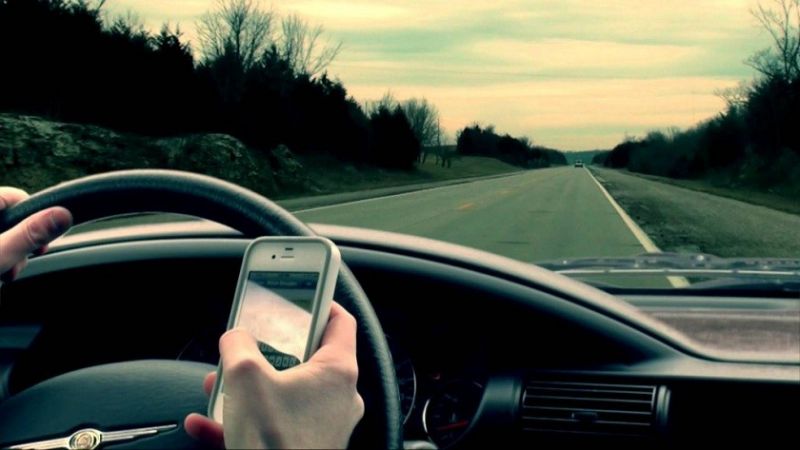 uso-celular-ao-dirigir