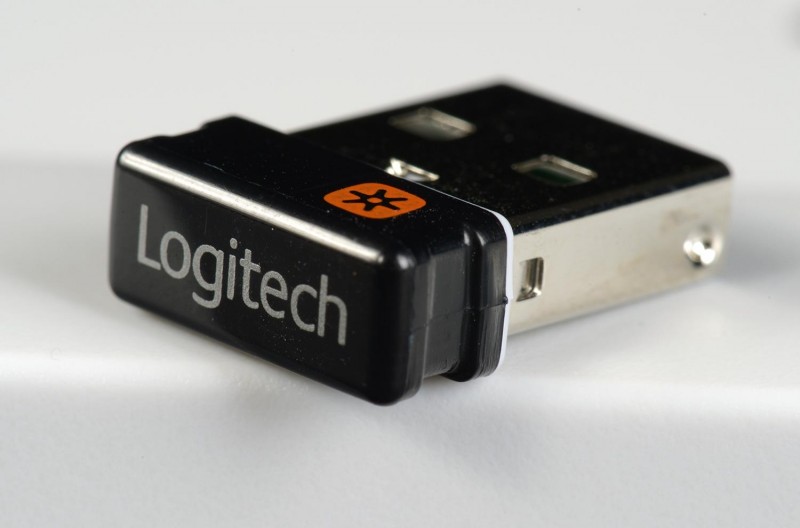 Logitech Wireless Touch Keyboard K400 Plus 03